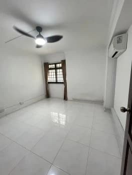 Hougang Avenue 1 photo 4
