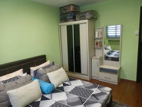 Hdb photo 2