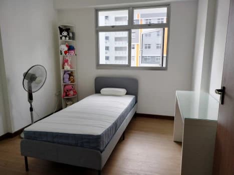 Yishun Avenue 6 photo 2