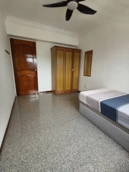 Jurong West Street 25 photo 2