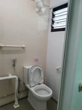 409 Pandan Gardens photo 3
