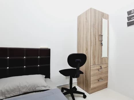 Varsity Park Condominium photo 3