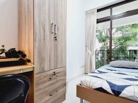 Varsity Park Condominium photo 4