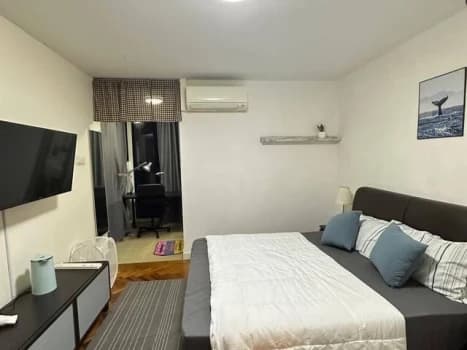 Tropicana Condominium photo 4