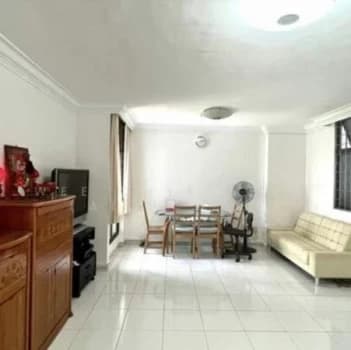 Segar Road photo 1