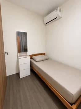 Orchid Park Condominium photo 1
