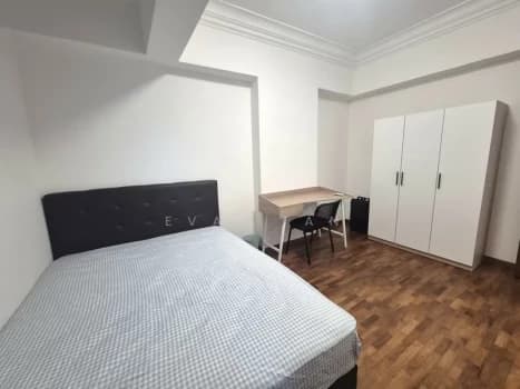 Ava Tower Room 4 photo 4