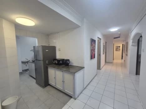 Ava Tower Room 2 photo 2