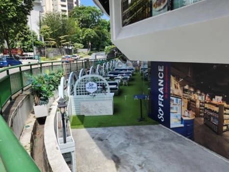 Orchard Towers photo 3