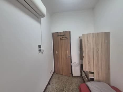 Dover Parkview Room 2 photo 2
