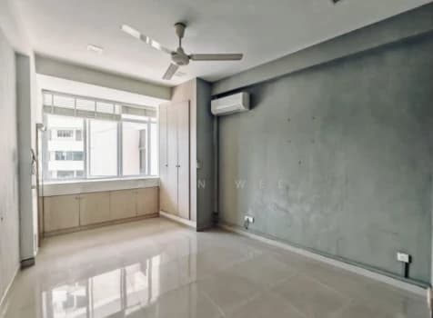 Lakepoint Condo photo 1