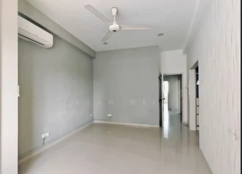 Lakepoint Condo photo 3