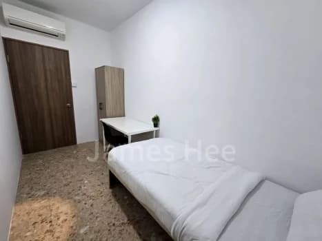 Common Room Condo For Rent In Estella Gardens photo 5