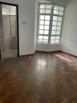 Loyang Gardens photo 2