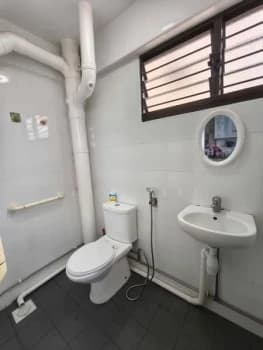 Bedok Reservoir Road photo 3