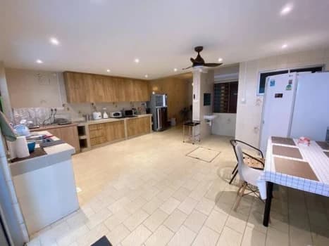 80 Li Hwan Drive photo 4