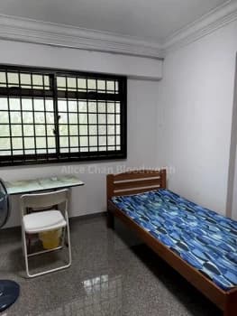 332 Sembawang Close photo 1