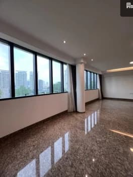 70 Grange Road photo 2