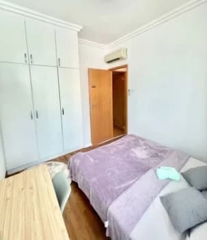 150 Thomson Road photo 1