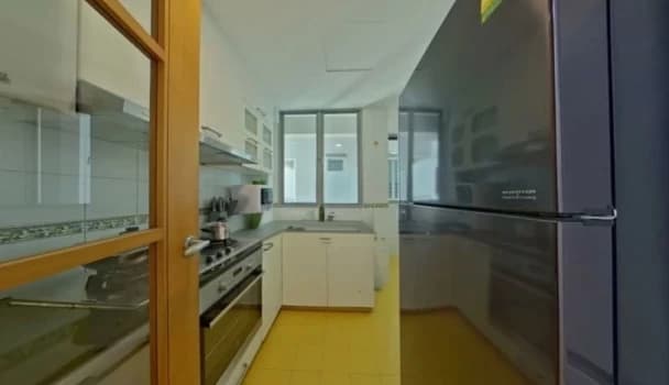Fully Furnished Common Room  3 Mins Walk To Novena Mrt photo 3