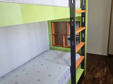 Forestville Condominium photo 1