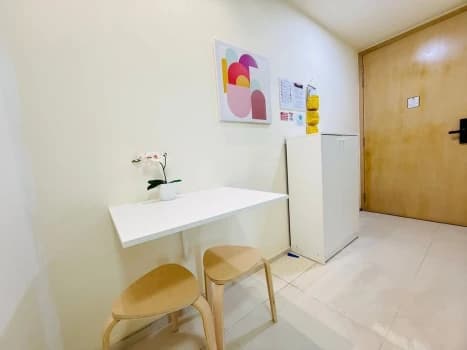 Condo Common Room For Rent photo 4
