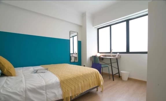 Junior Master Room For Rent  Lucky Plaza Orchard Road photo 3