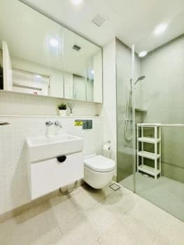 Room With Balcony  Great Views  8 Mins Walk To Potong Pasir Mrt photo 4