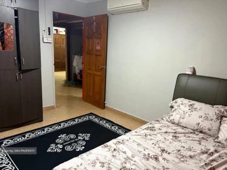 Jurong West Street 52 photo 1