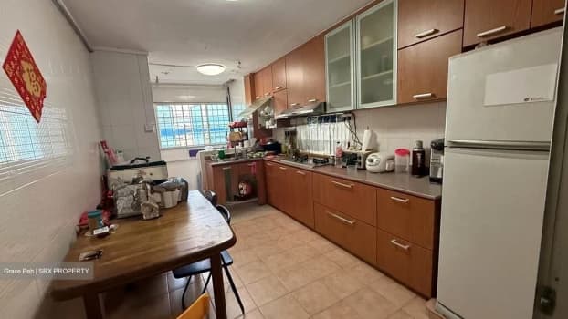 Blk 209 Yishun Palm Spring photo 5