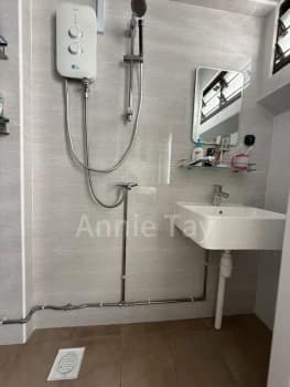 Common Room Hdb For Rent In 408 Choa Chu Kang Avenue 3 photo 3