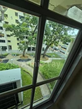 Master Room Hdb For Rent In 159 Simei Road photo 3