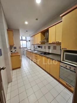 Common Room Condo For Rent In The Summit photo 5
