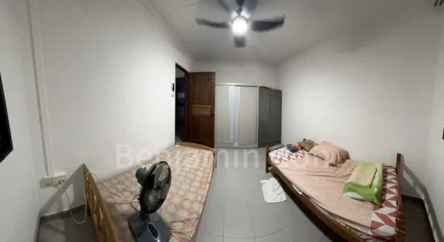 Common Room Hdb For Rent In 840 Yishun Street 81 photo 1