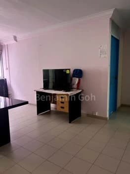Common Room Hdb For Rent In 353 Yishun Ring Road photo 3