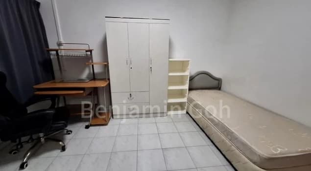 Common Room Hdb For Rent In 832 Yishun Street 81 photo 2
