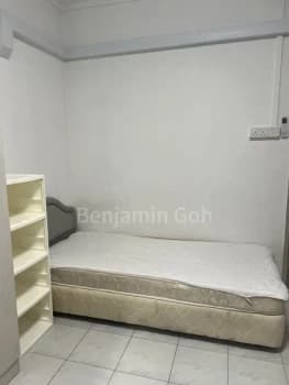 Common Room Hdb For Rent In 832 Yishun Street 81 photo 3