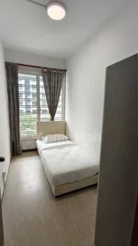 Common Room Condo For Rent In Sunglade photo 1
