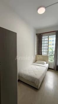 Common Room Condo For Rent In Sunglade photo 5