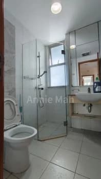 Common Room Condo For Rent In Sunglade photo 4
