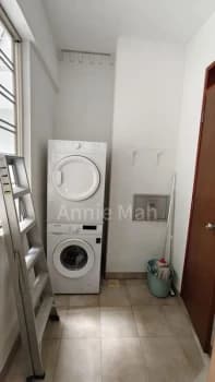 Master Room Condo For Rent In Sunglade photo 2