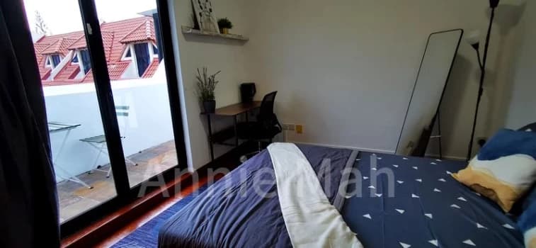 Common Room Landed For Rent In The Springfield photo 1