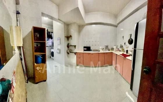 Common Room Condo For Rent In Delight Court photo 4