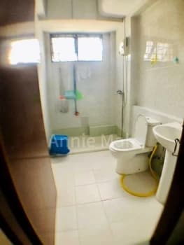 Common Room Condo For Rent In Delight Court photo 5