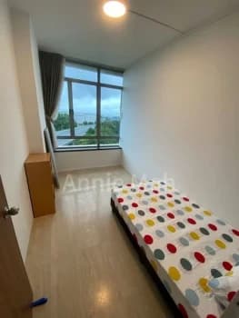 Common Room Condo For Rent In The Sunshine photo 1