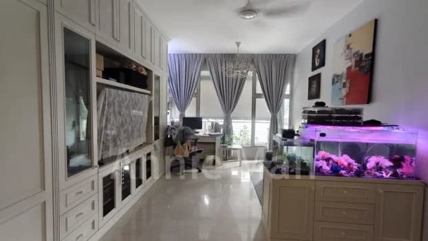 Common Room Condo For Rent In Kerrisdale photo 3
