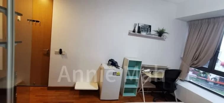 Master Room Condo For Rent In Waterfront Isle photo 2
