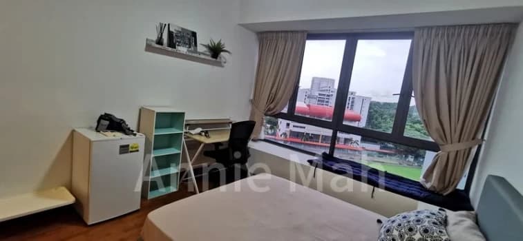 Master Room Condo For Rent In Waterfront Isle photo 5