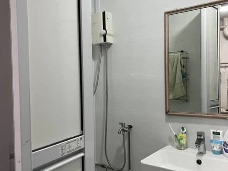 305 Yishun Central photo 5